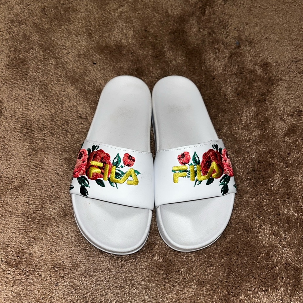 FILA slides